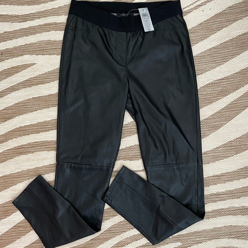 NWT Ann Taylor Black Faux Leather Leggings 6 Petite